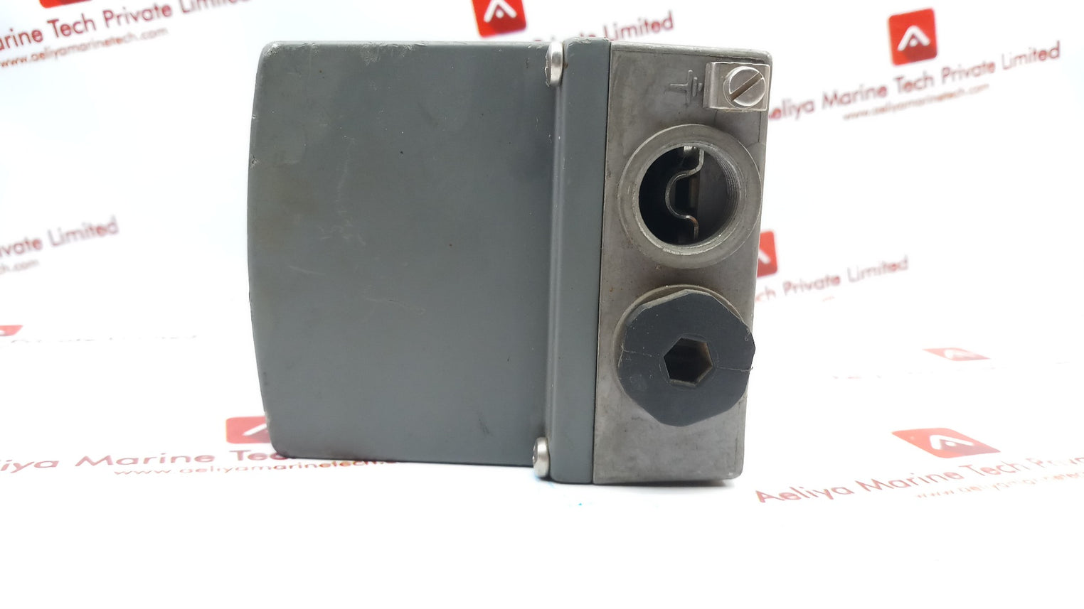 Siemens 6dr5611-0en00-0aa0 sipart ps2 ff positioner valve