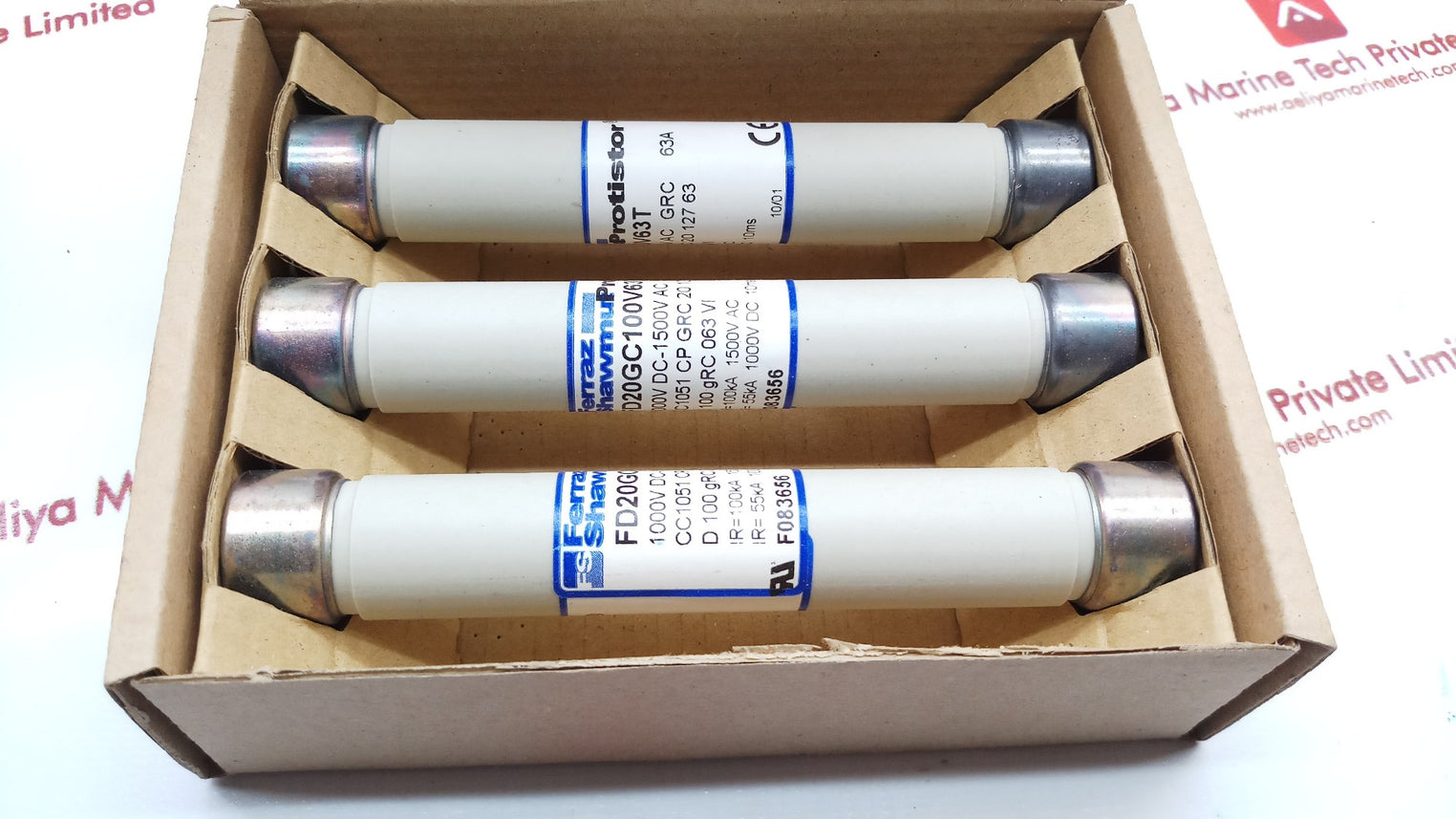 Ferraz shawmut fd20gc100v63t fuse 1000v dc-1500v ac grc 63a