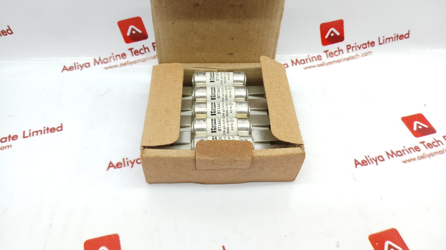 Box of 5x Ferraz shawmut btia42v20 fuse