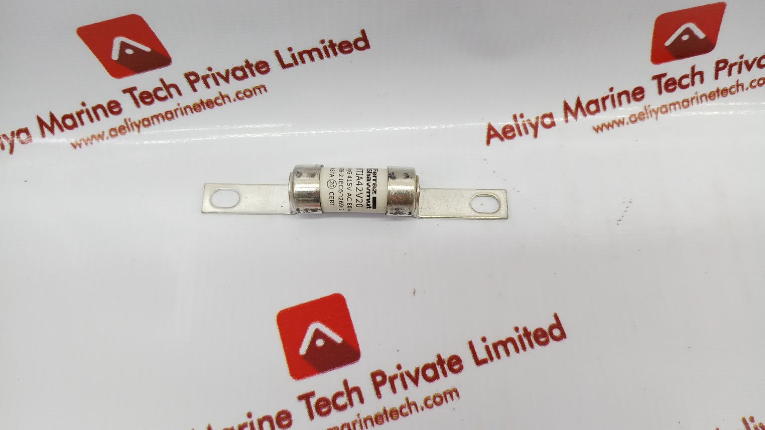 Box of 5x Ferraz shawmut btia42v20 fuse