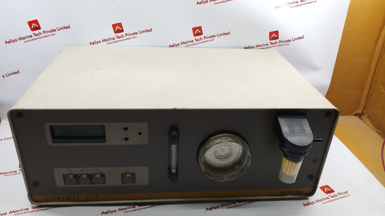 Siemens M52056-a20-z Ultramat 21P Gas Analyzer