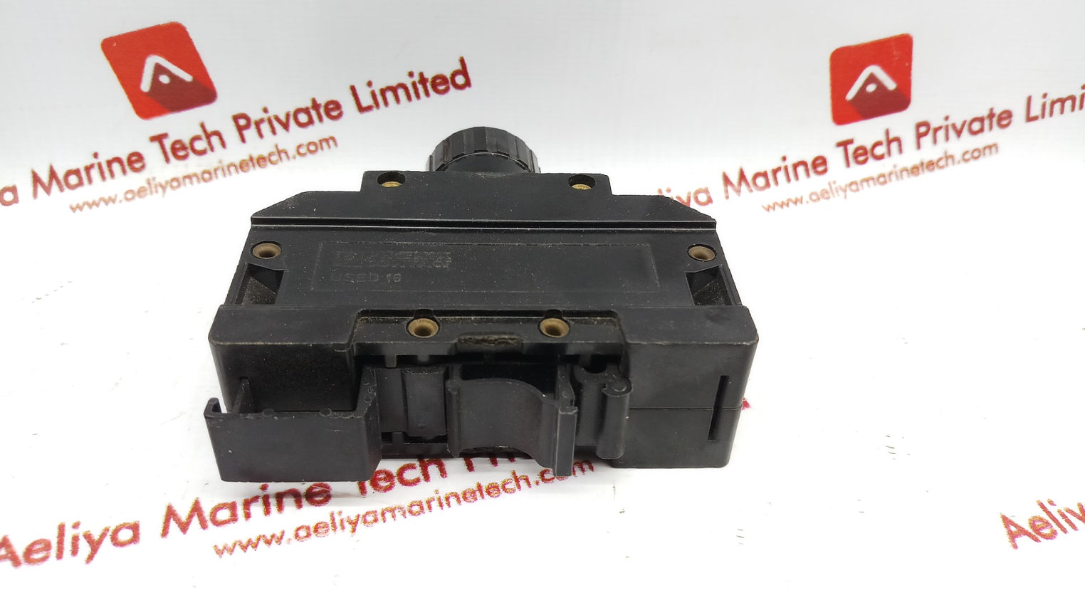 Phoenix Contact Used 16 Fuse Terminal Block