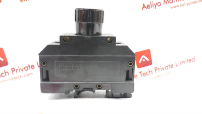 Phoenix Contact Used 16 Fuse Terminal Block