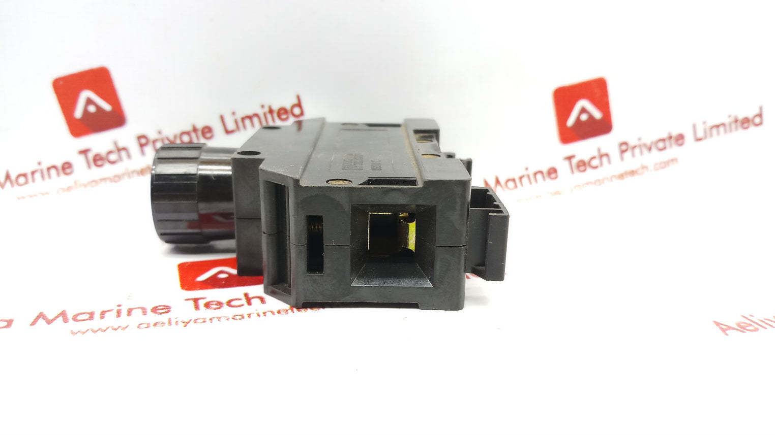 Phoenix Contact Used 16 Fuse Terminal Block