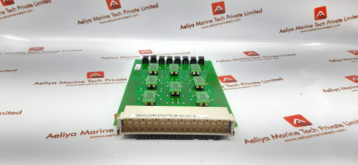 LIEBHERR 0002-555.34.01.004-0 RELAY