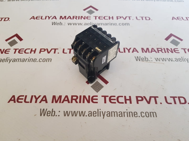 Fuji electric srca3631-05(3a3b) magnetic contactor