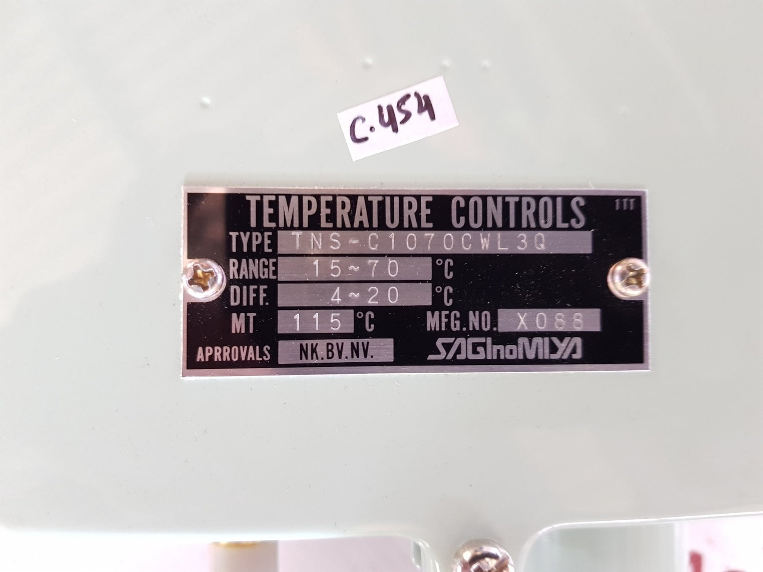 Saginomiya tns-c1070cwl3q temperature controls