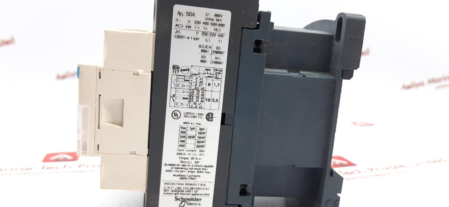 SCHNEIDER TELEMECANIQUE LC1D32 CONTACTOR 50/60HZ