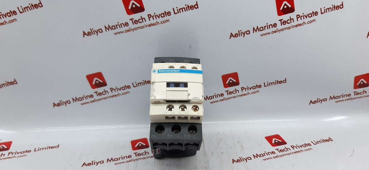 SCHNEIDER TELEMECANIQUE LC1D32 CONTACTOR 50/60HZ