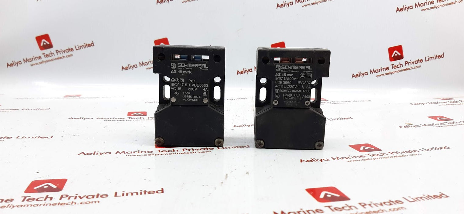 SCHMERSAL AZ 15ZVRK SAFETY INTERLOCK SWITCH AC-15 230V 4A