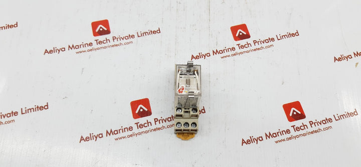 OMRON MY2N RELAY 220/240VAC