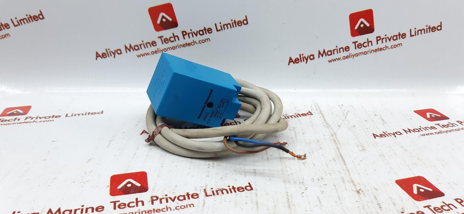 Yamatake-honeywell fl2-12a6h proximity switch