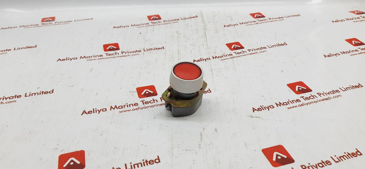 RED PUSH BUTTON 704 0122