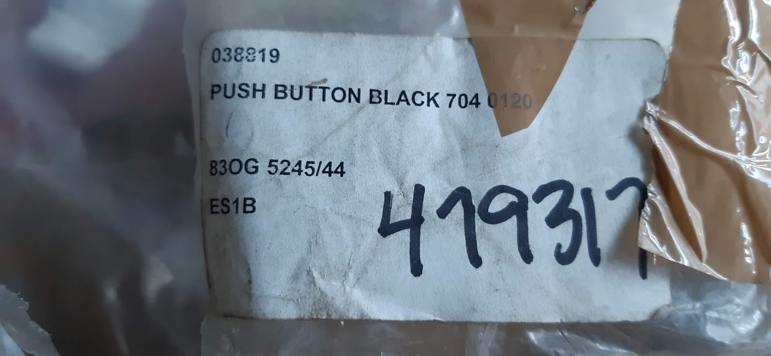 BLACK PUSH BUTTON 704 0120