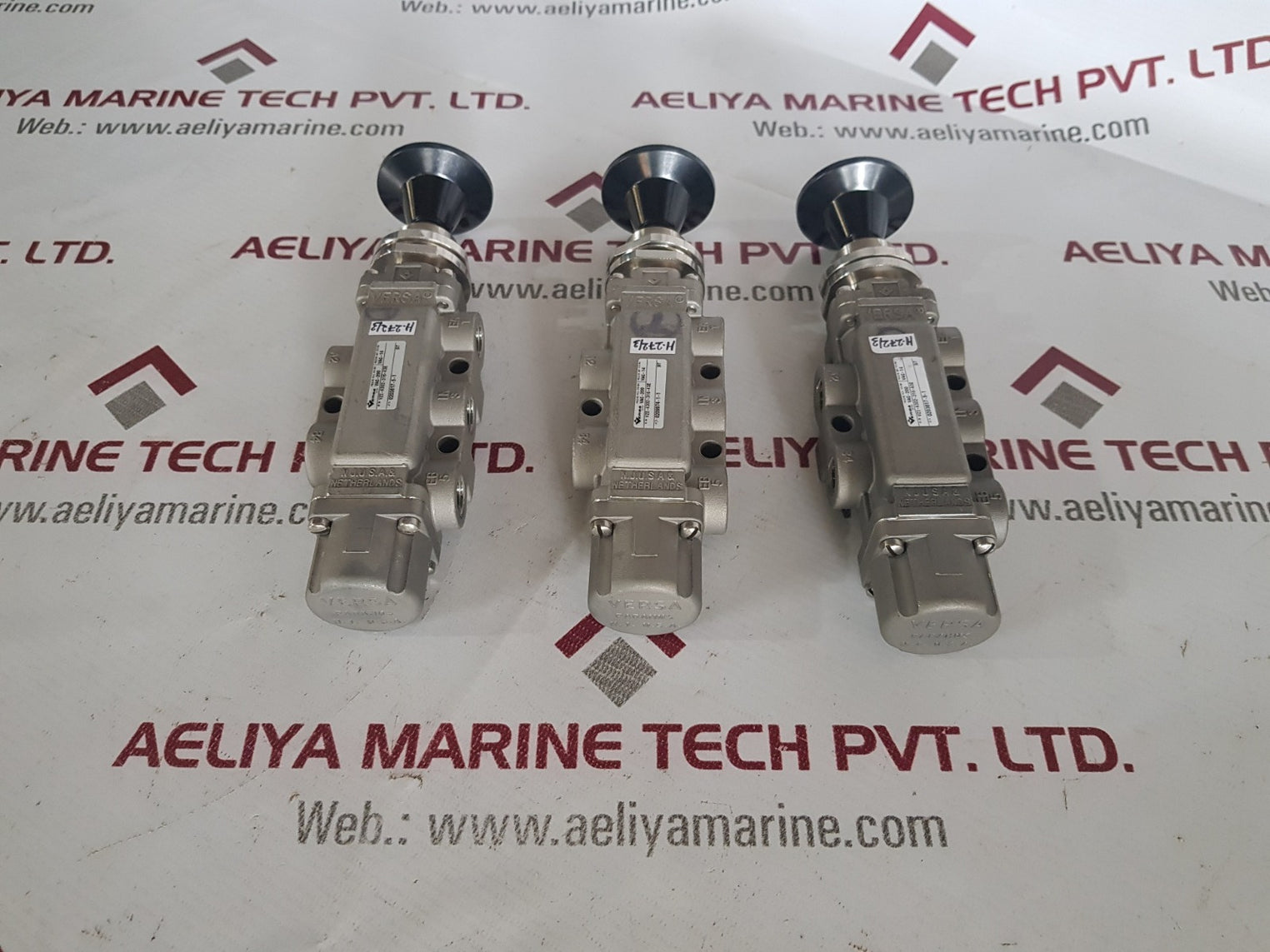 Versa vzi-4302-316-43e pneumatic directional valve