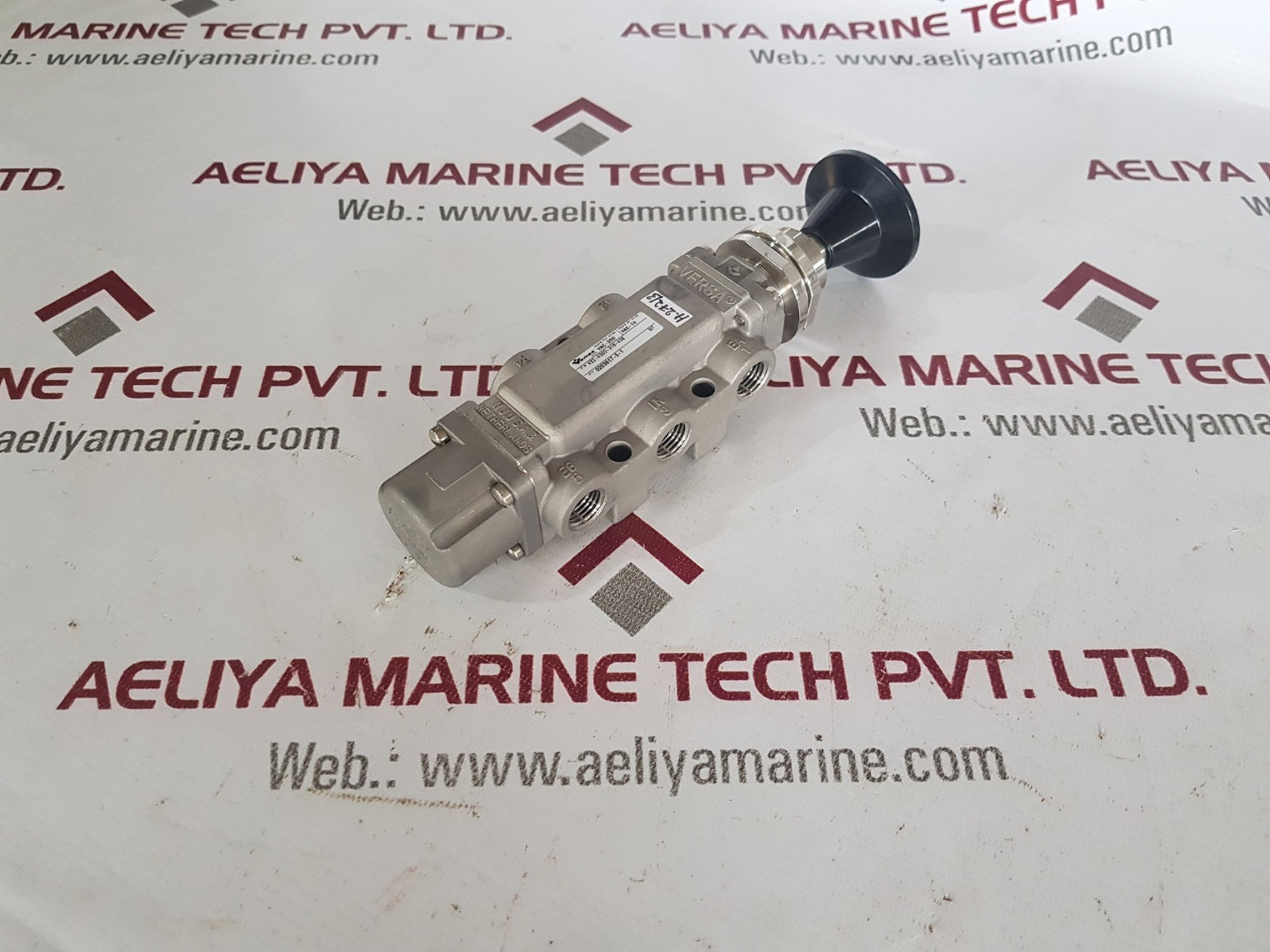 Versa vzi-4302-316-43e pneumatic directional valve