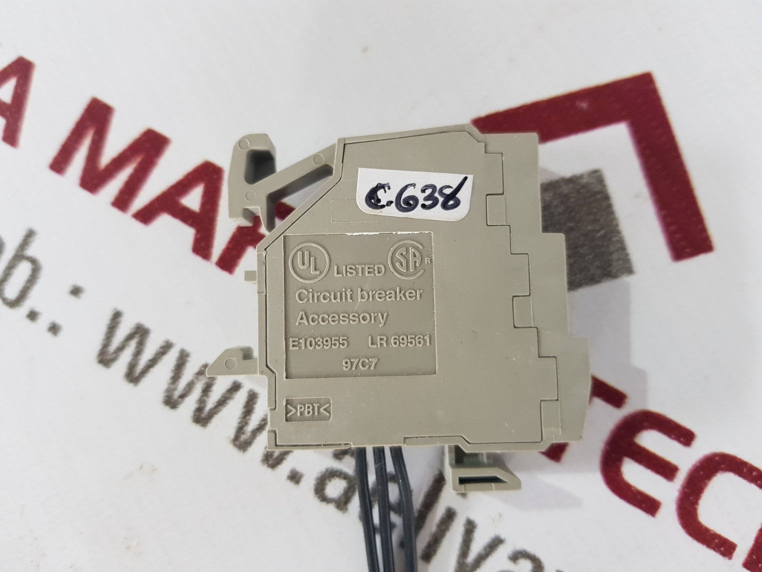 Merlin gerin 33671 circuit breaker