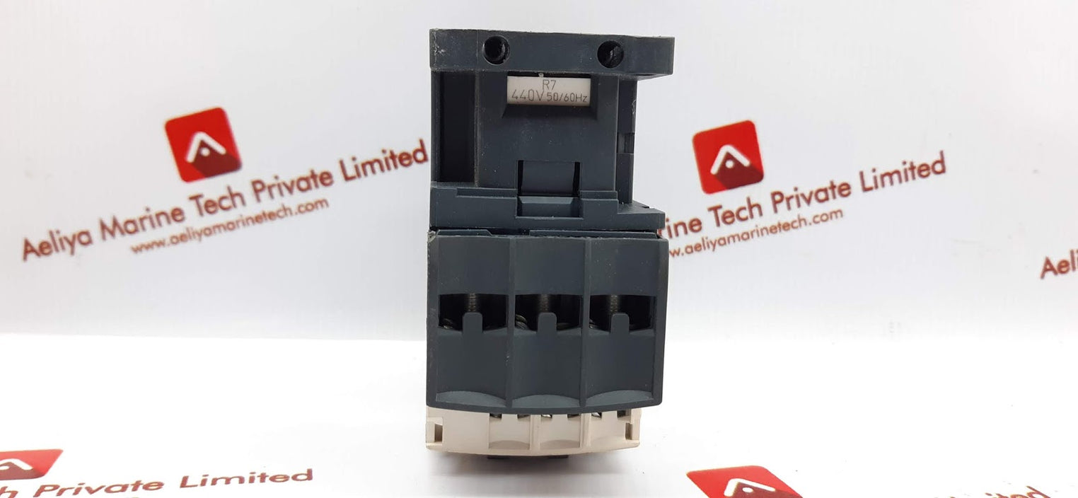 TELEMECANIQUE LC1D25 CONTACTOR 