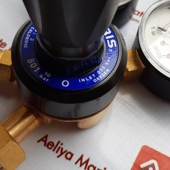 Harris 801 oxygen regulator- dual gauges