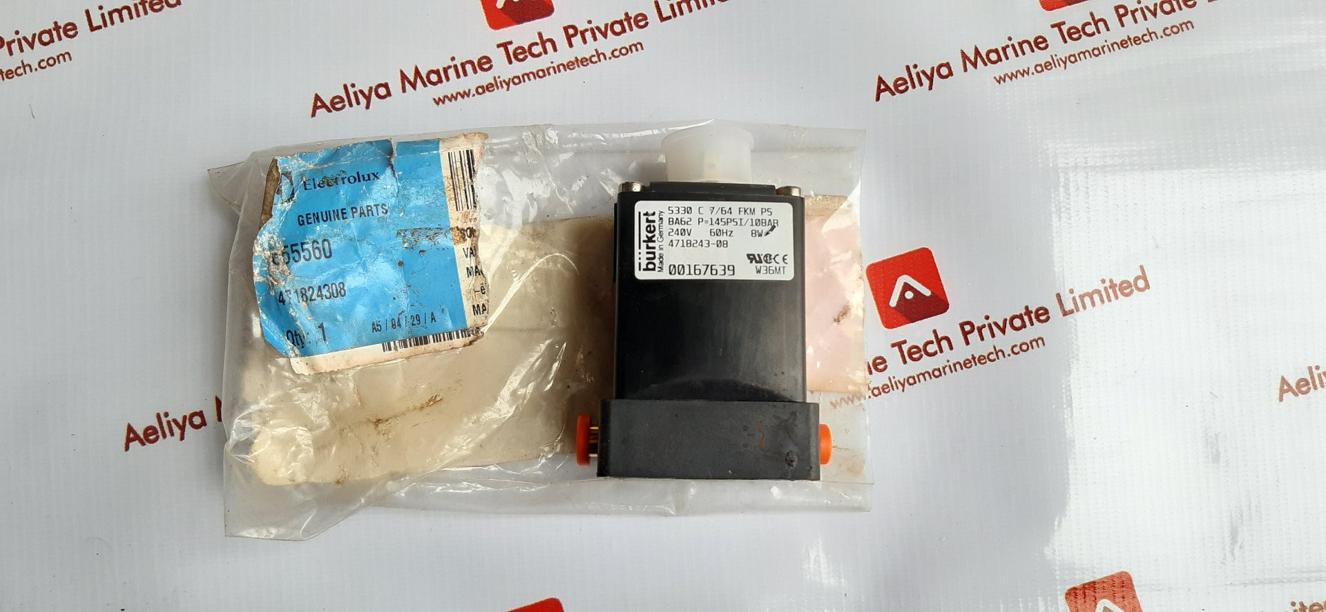 Burkert 5330 c 7/64 fkm p5 solenoid valve