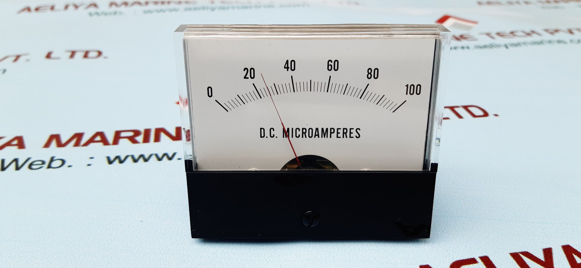 D.c.microamperes meter 0-100
