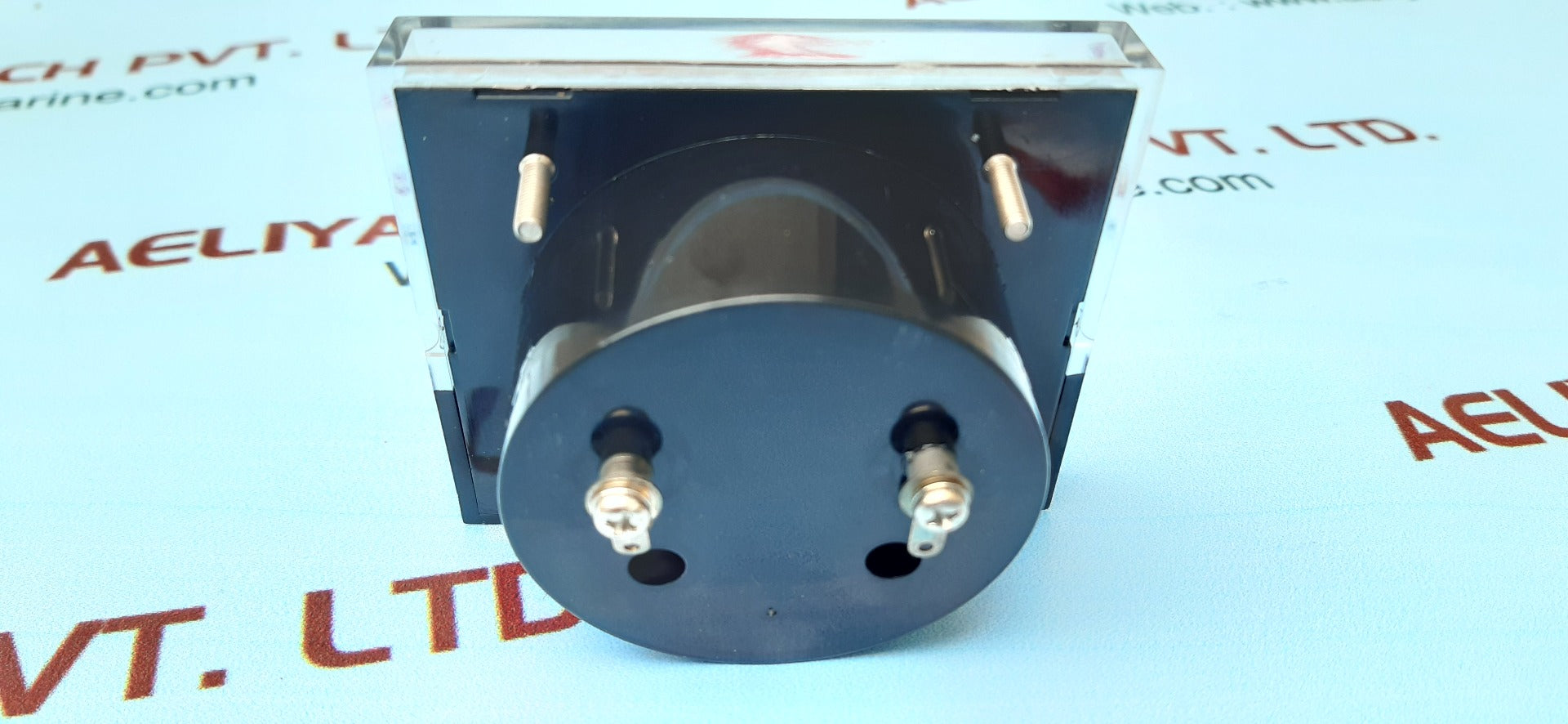 D.c.microamperes meter 0-100