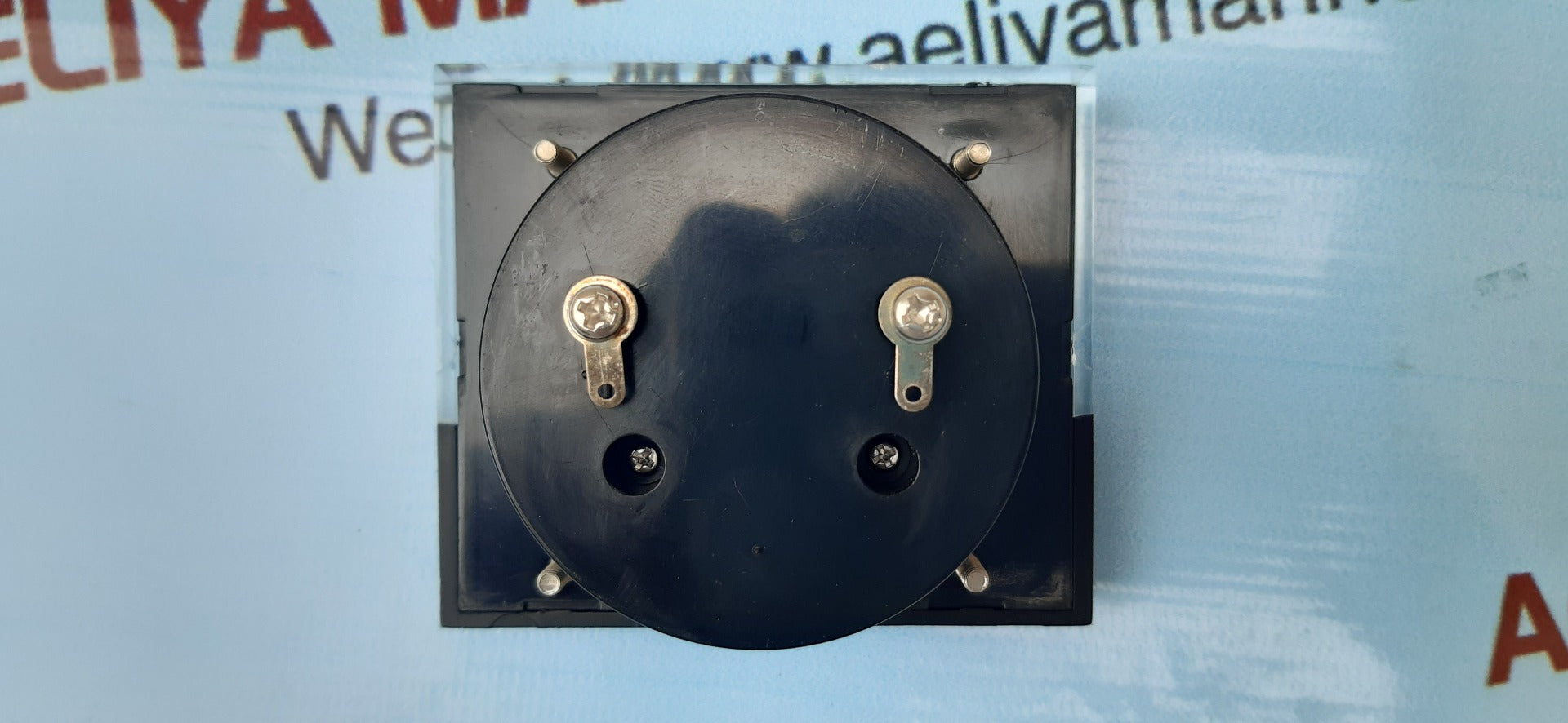 D.c.microamperes meter 0-100
