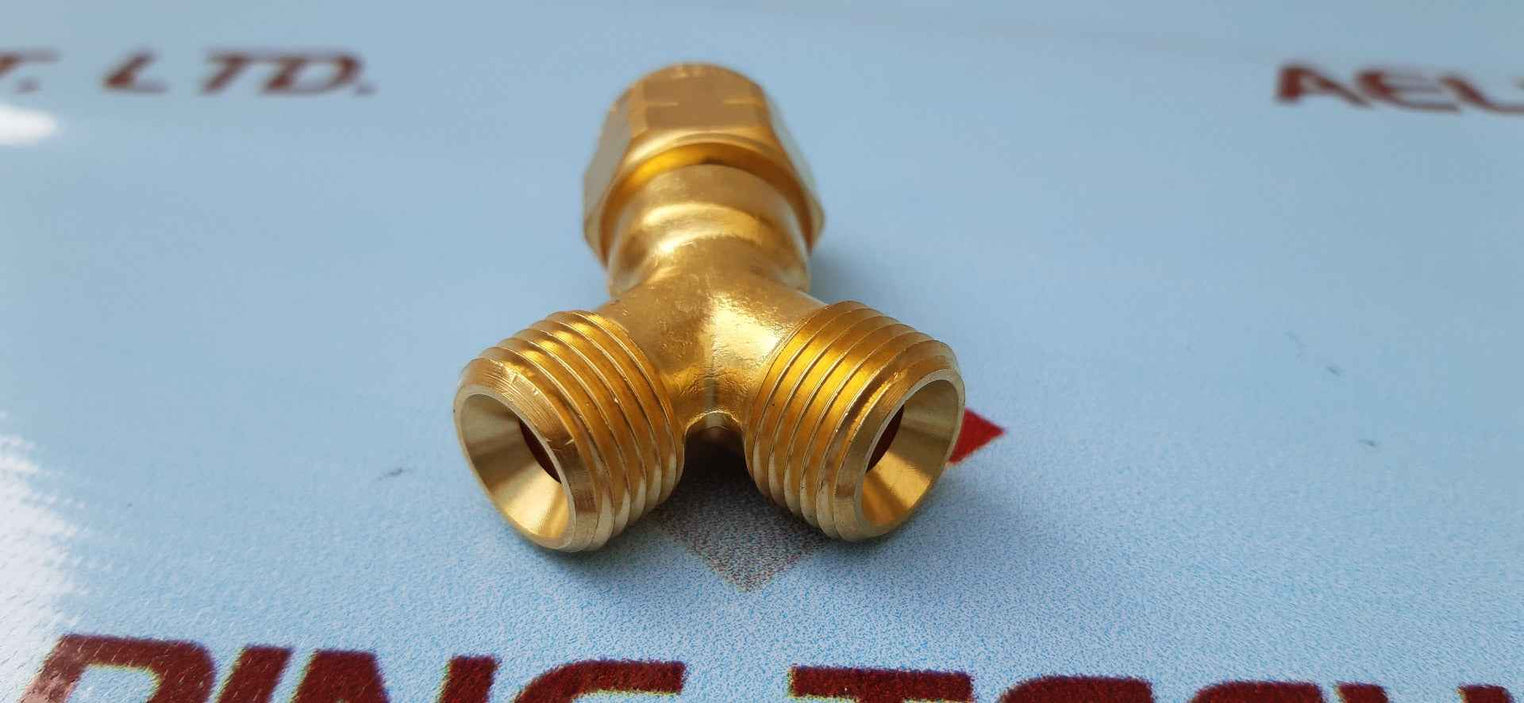 Cigweld r215 two way adaptor-left hand