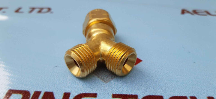 Cigweld r215 two way adaptor-left hand