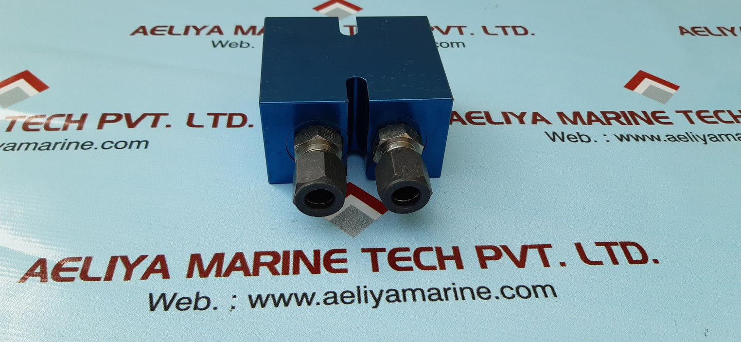 TORQLITE RT 24 BBVU BODY,BLOCK VALVE UNIT,WITH 2-EA SCREWS AND 2-EA SWAGELOK