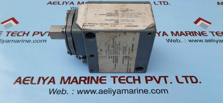 Square D 9012 Gaw-4 Pressure Switch Series:C, 9012Gaw4Q1 (1.5-75 Psig 1-5.3Bar)