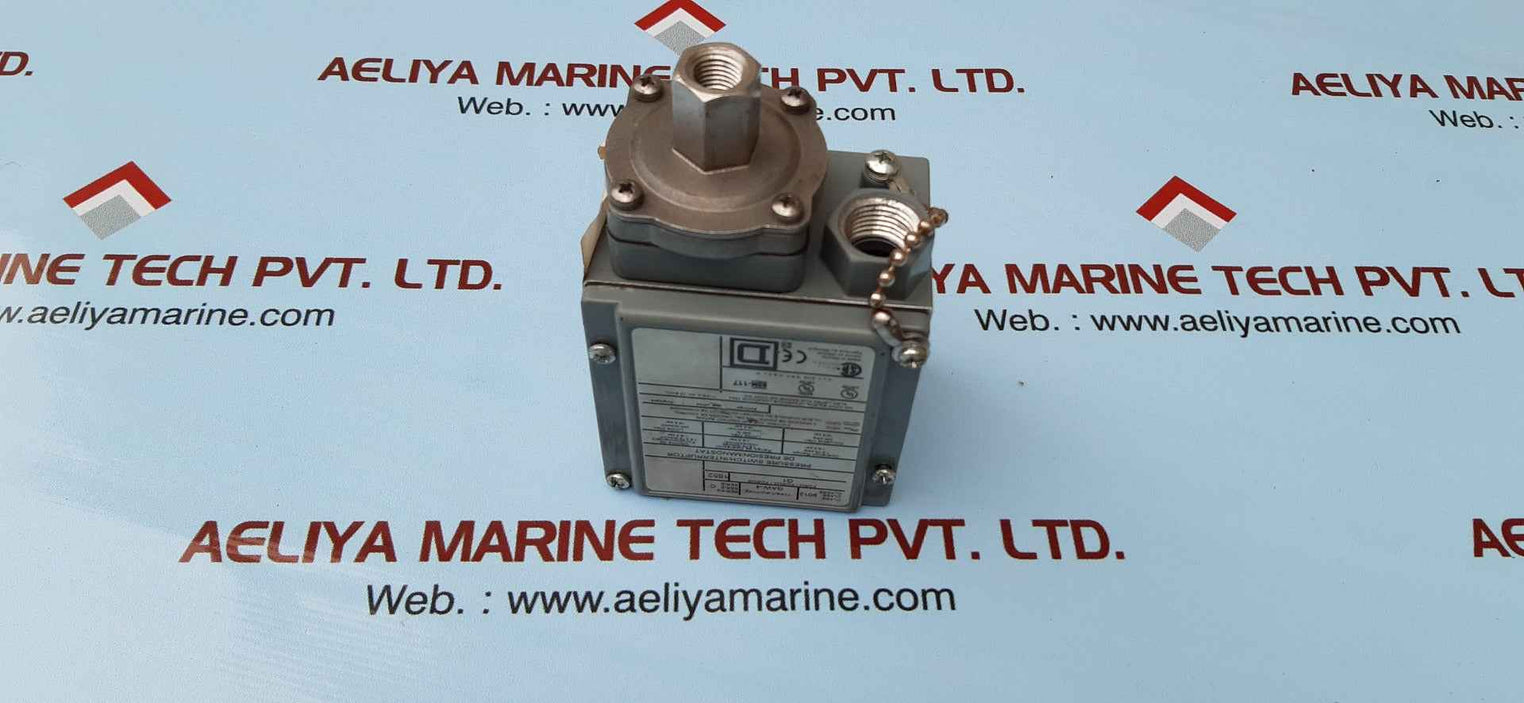 Square D 9012 Gaw-4 Pressure Switch Series:C, 9012Gaw4Q1 (1.5-75 Psig 1-5.3Bar)