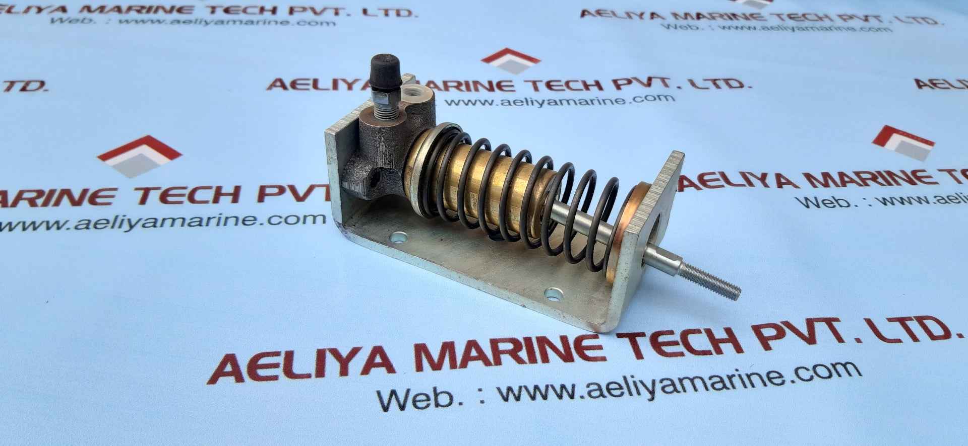 Cylinder 510414714 throttle slave