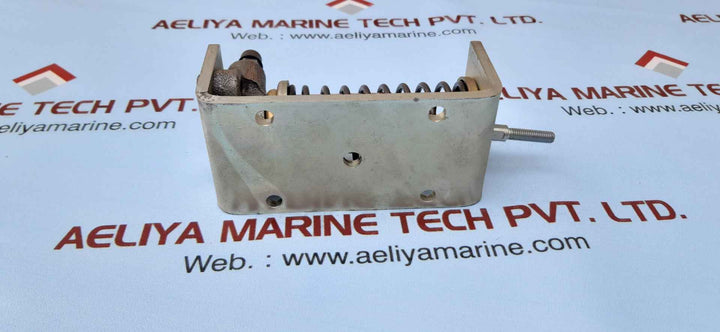 Cylinder 510414714 throttle slave