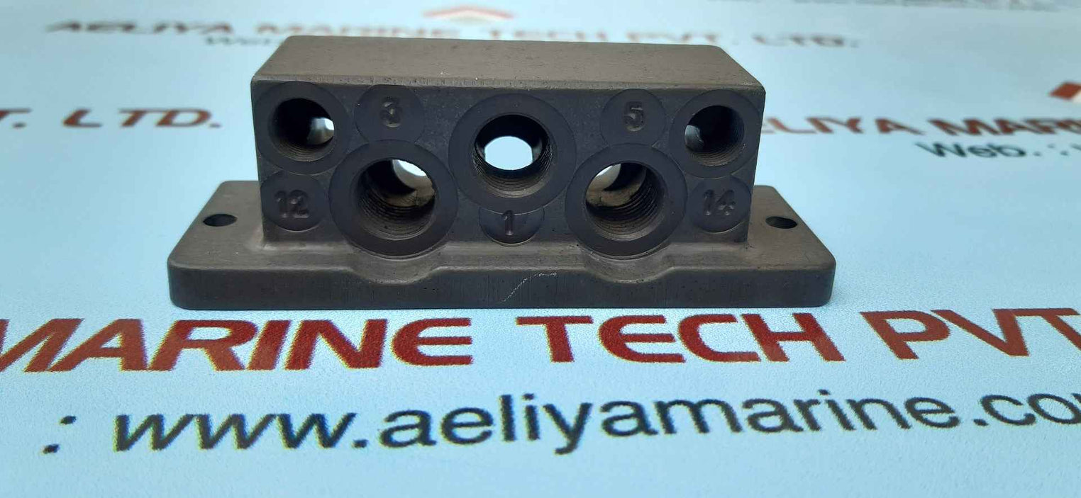 Parker end plate p2v-am512hs 9302 0863-02