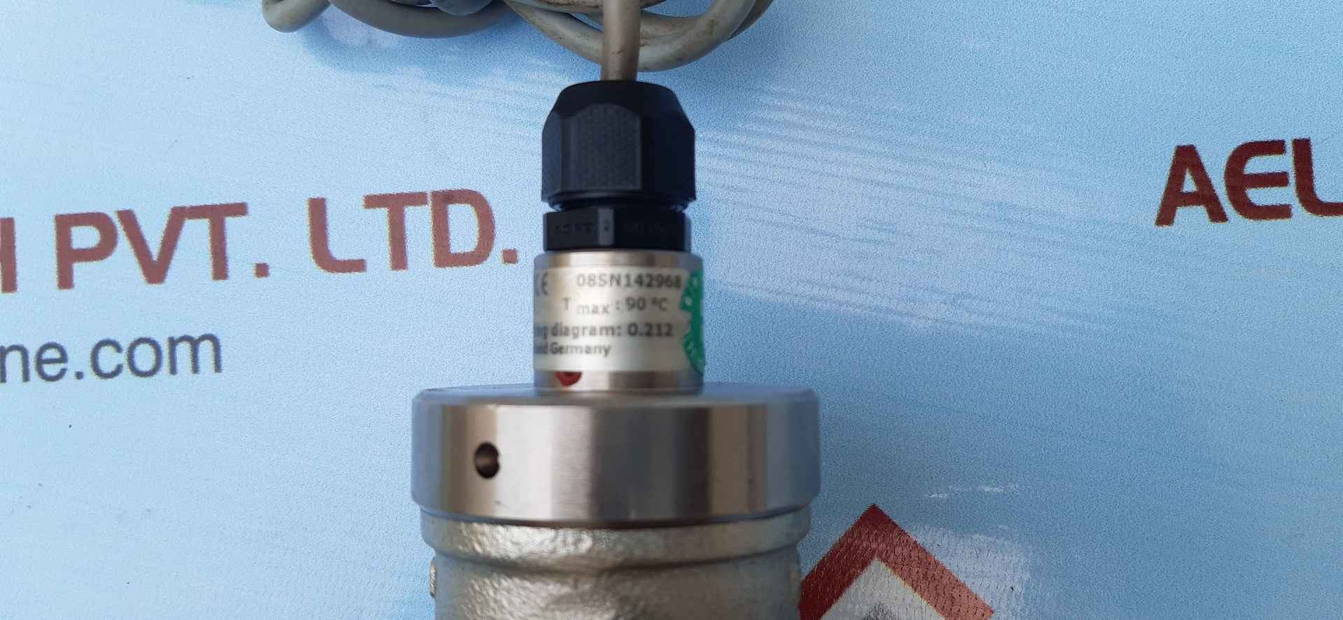 Honsberg Ff-025Gr0155 Piston Flow Switch On 1.7 Lpm Off 1.5 Lpm