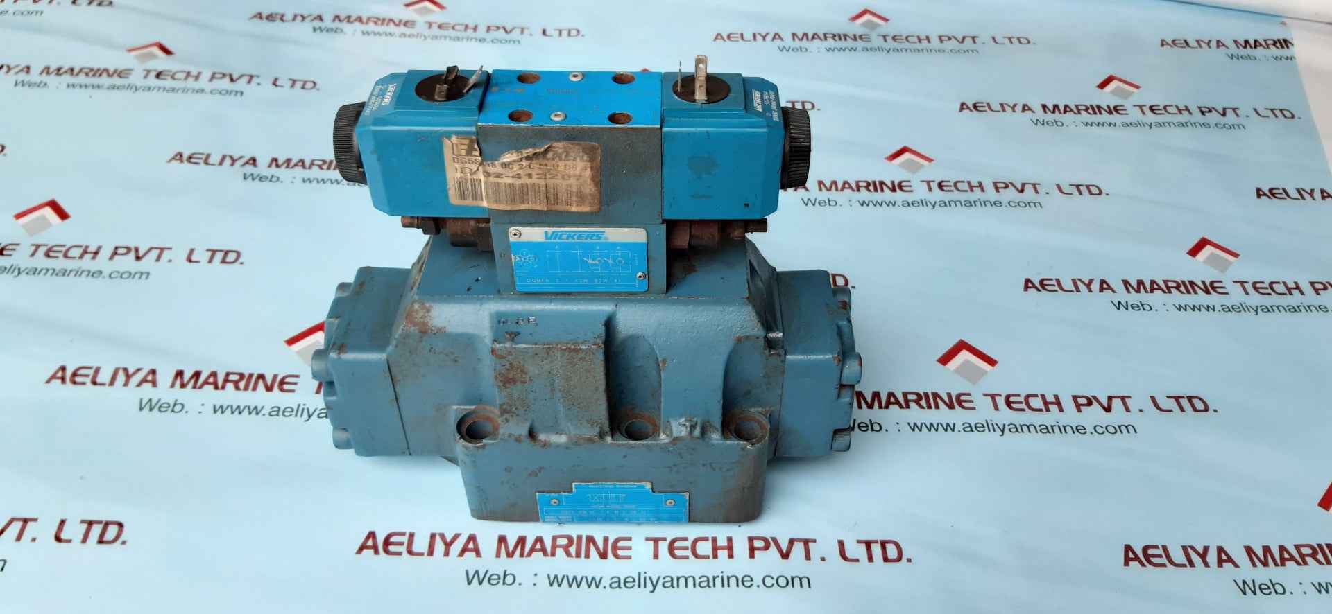Eaton vickers dg4v 3 6c m u d6 60 solenoid valves dg5s h8 0c 2 e m u d6 41