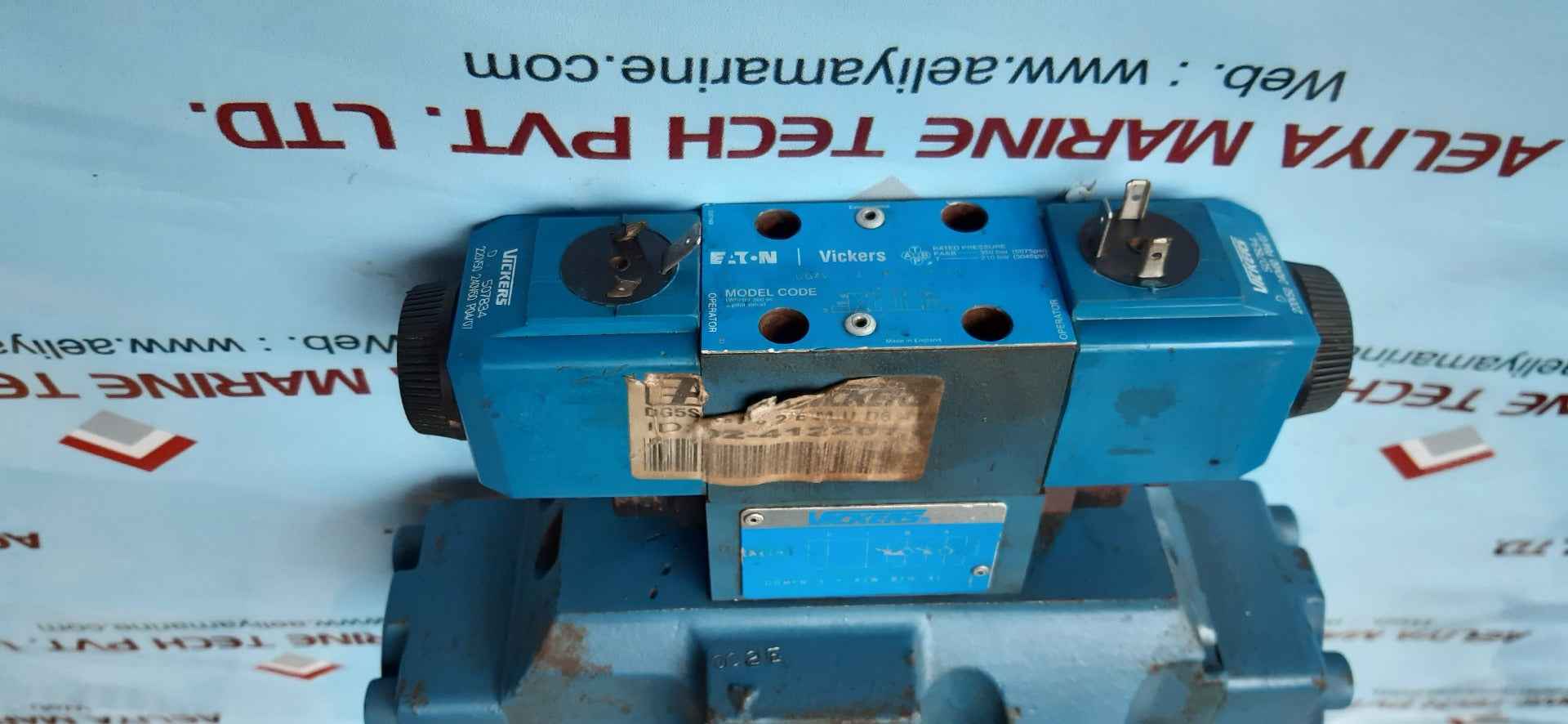 Eaton vickers dg4v 3 6c m u d6 60 solenoid valves dg5s h8 0c 2 e m u d6 41