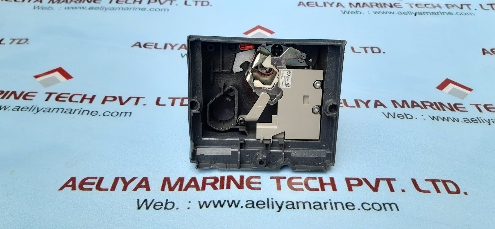 Circuit breaker accessory