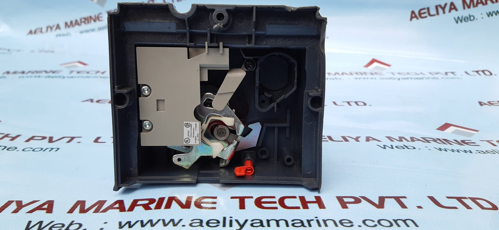 Circuit breaker accessory