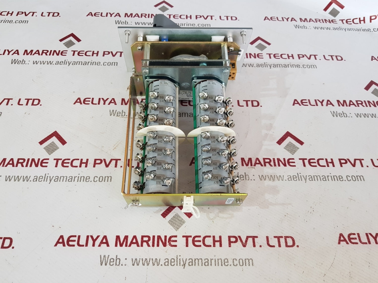 Raytheon anschutz change over switch 124-186.ng002
