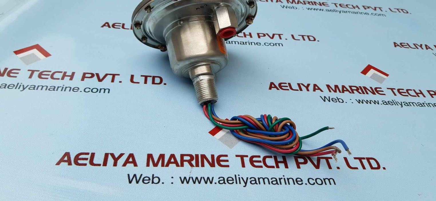 Custom control sensors 675de1 pressure switch