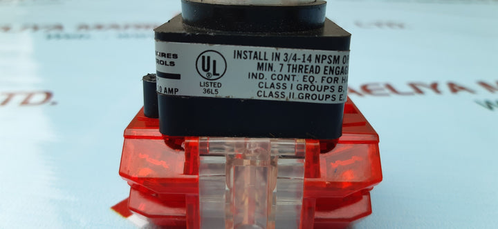 Enclosures & controls cad2800832dt2 hoa selector switch