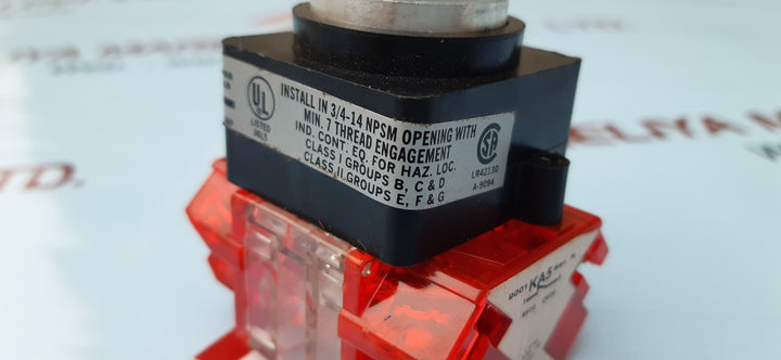 Enclosures & controls cad2800832dt2 hoa selector switch