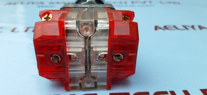 Enclosures & controls cad2800832dt2 hoa selector switch