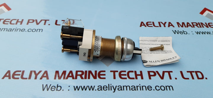 ALLEN-BRADLEY 800HHP2KB6AXXX SELECTOR SWITCH SER D