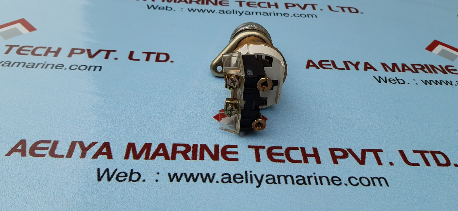 ALLEN-BRADLEY 800HHP2KB6AXXX SELECTOR SWITCH SER D