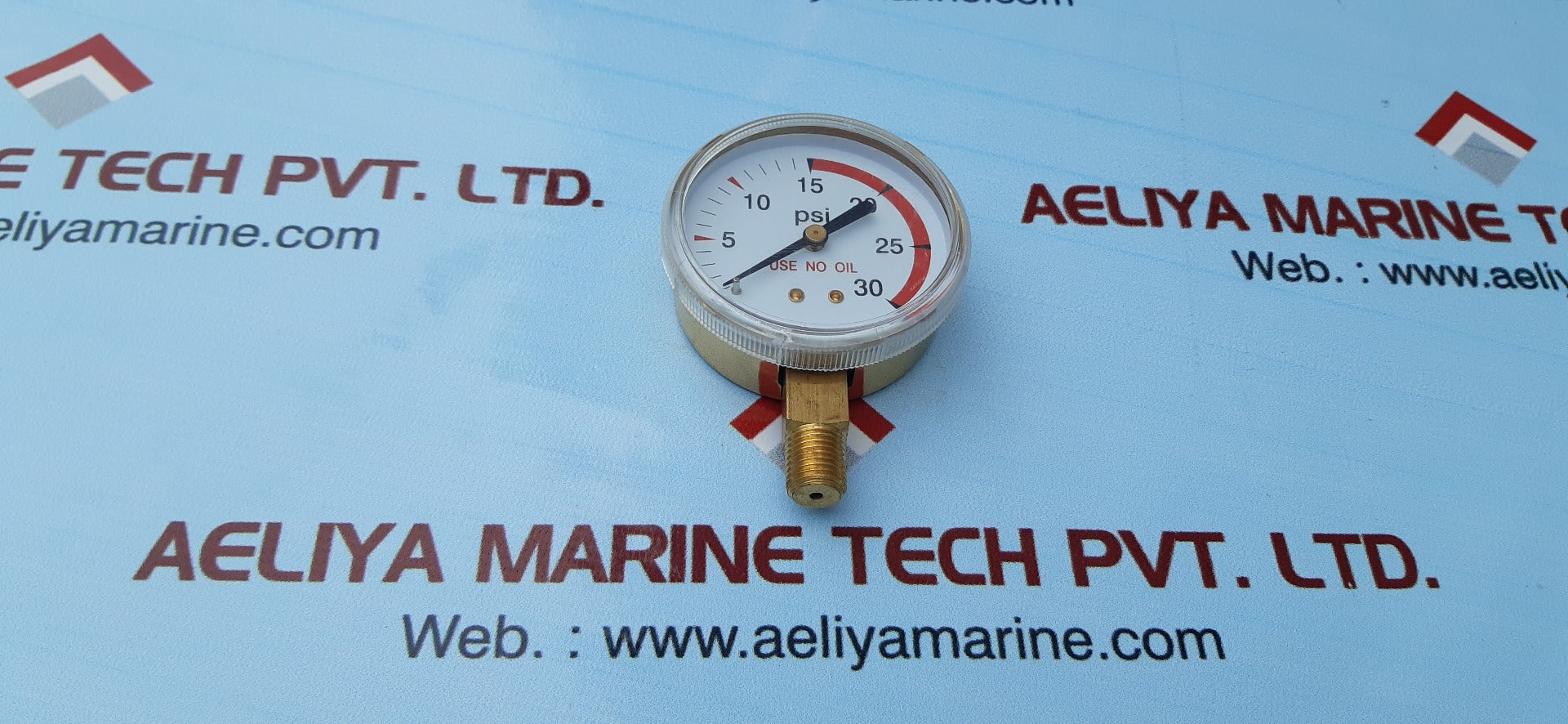21/2"x30 psi 0-30 pressure gauge