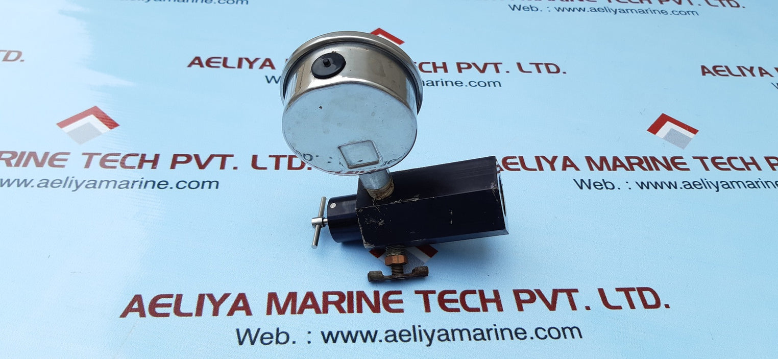 Pressure gauge 0-5000 psi glycerin 304ss case 316sstube & socket