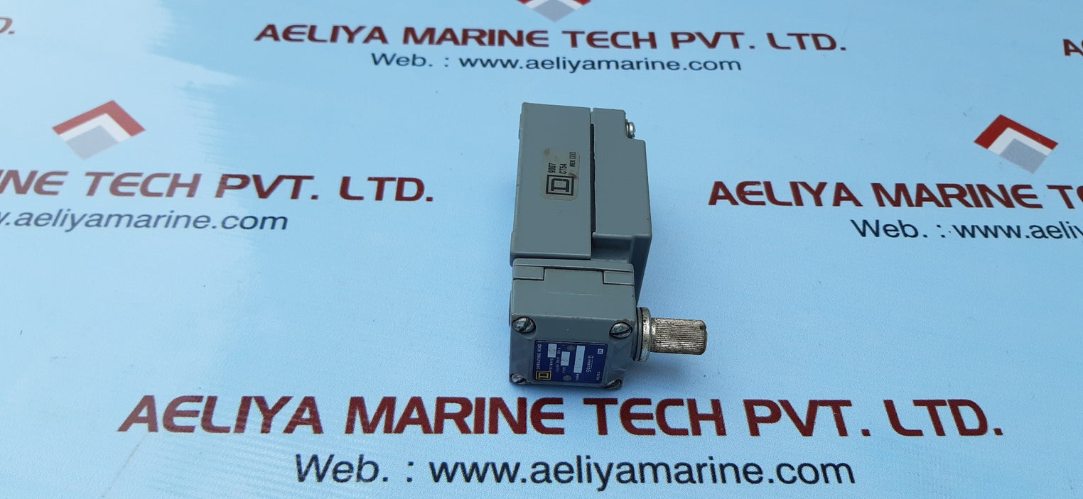Square d class 9007 6p series a limit switch